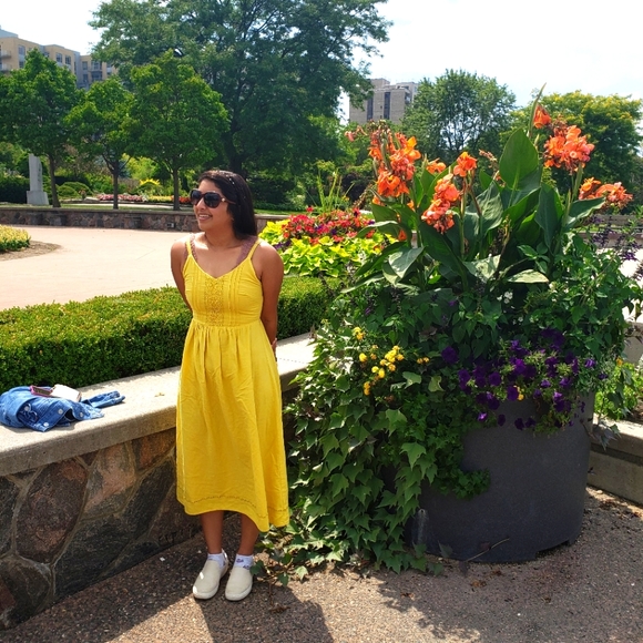 🌼🌼 Yellow Summer Dress | Size XS | Old Navy 🌼🌼 - Picture 2 of 12